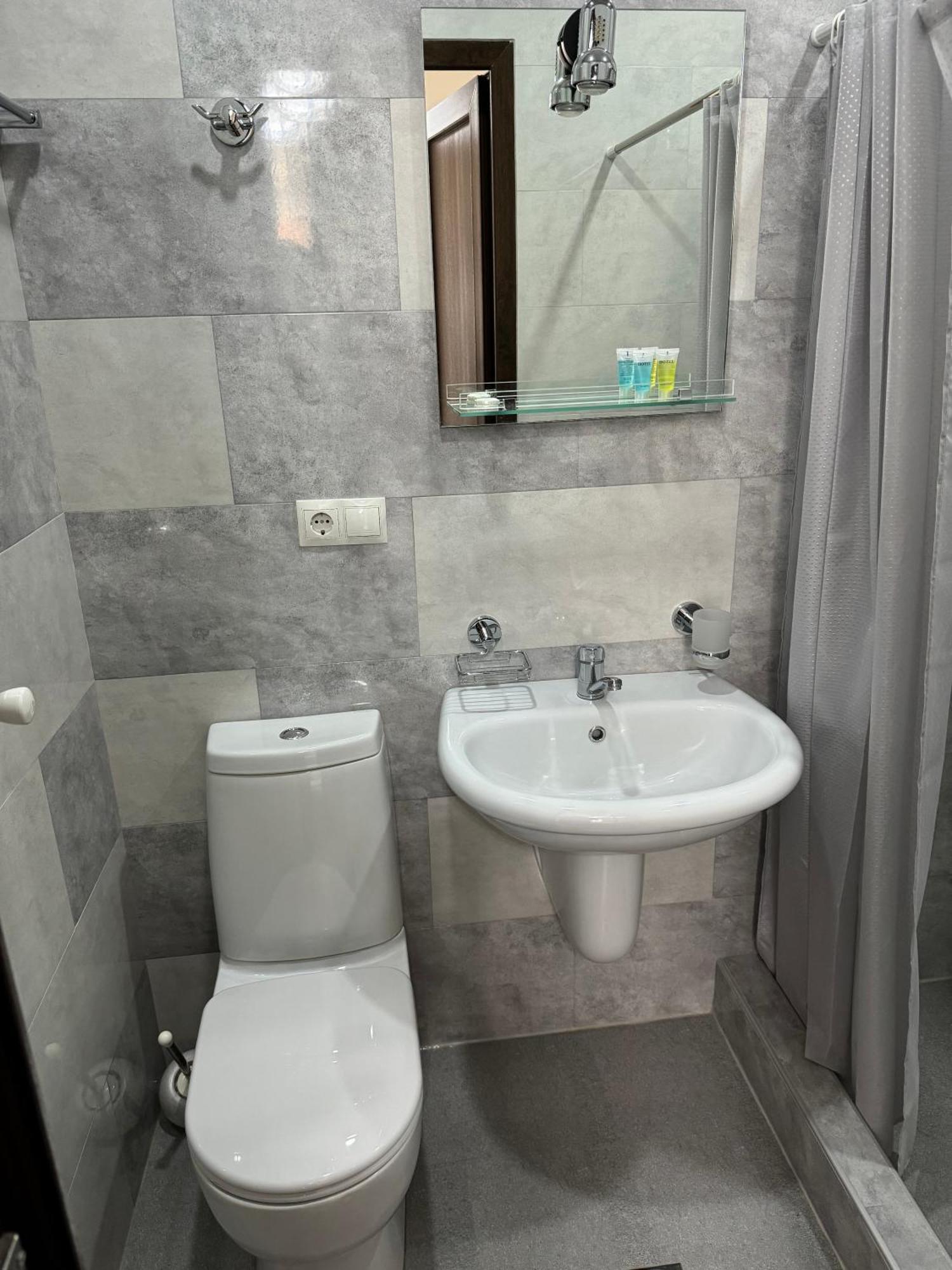 Guest House Tmt Сигнахи Екстериор снимка