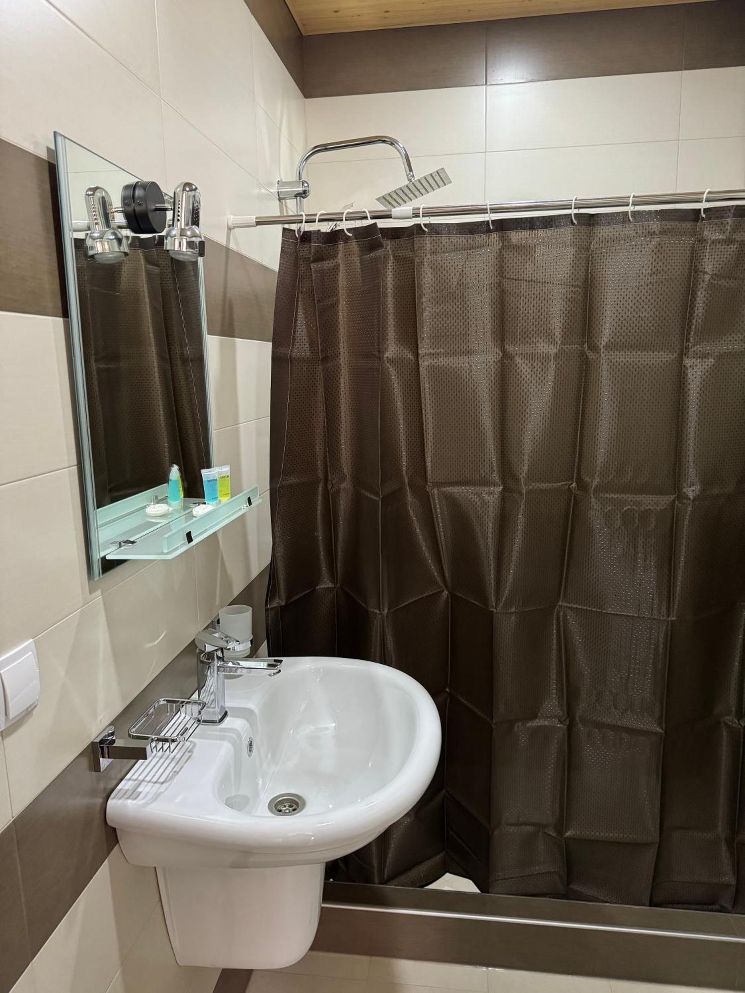 Guest House Tmt Сигнахи Екстериор снимка
